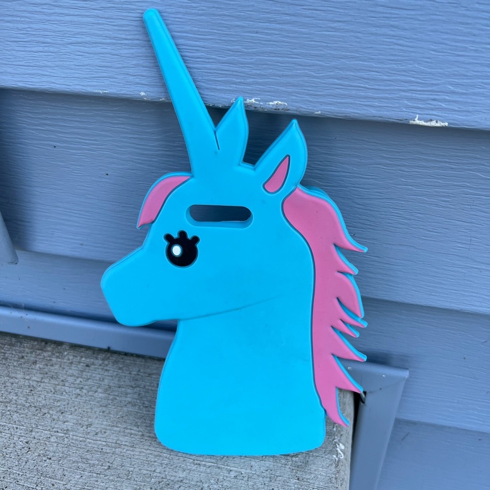 iPhone 7 Plus unicorn home case plastic